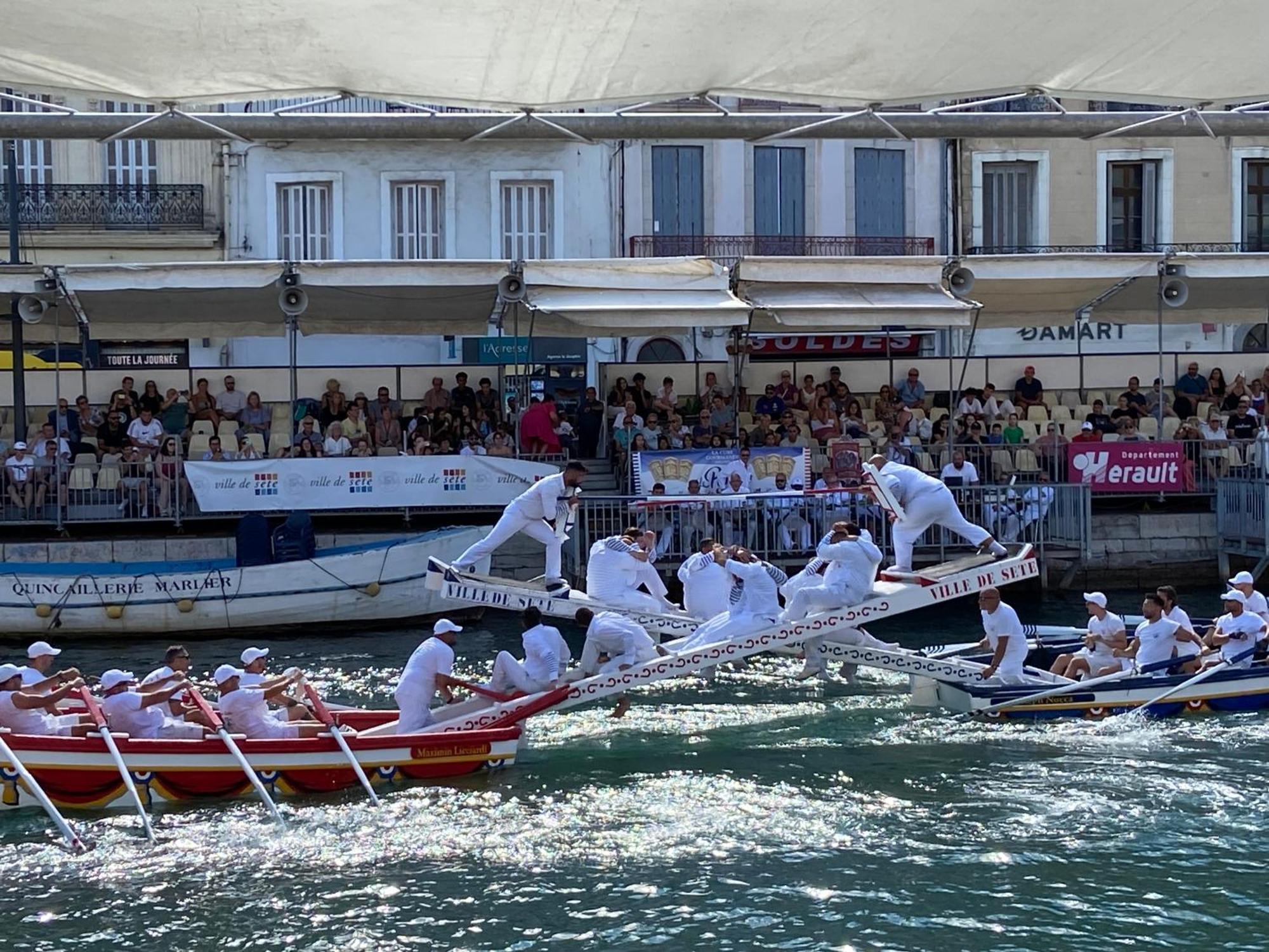 Lemodernlounge, Hebergement Cosy Moderne Spacieux Balaruc-les-Bains Dış mekan fotoğraf